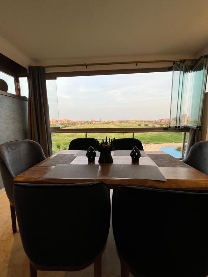 Superbe Appartement, Vue Sur Golf, Piscine Et Atlas 마라케시 외부 사진